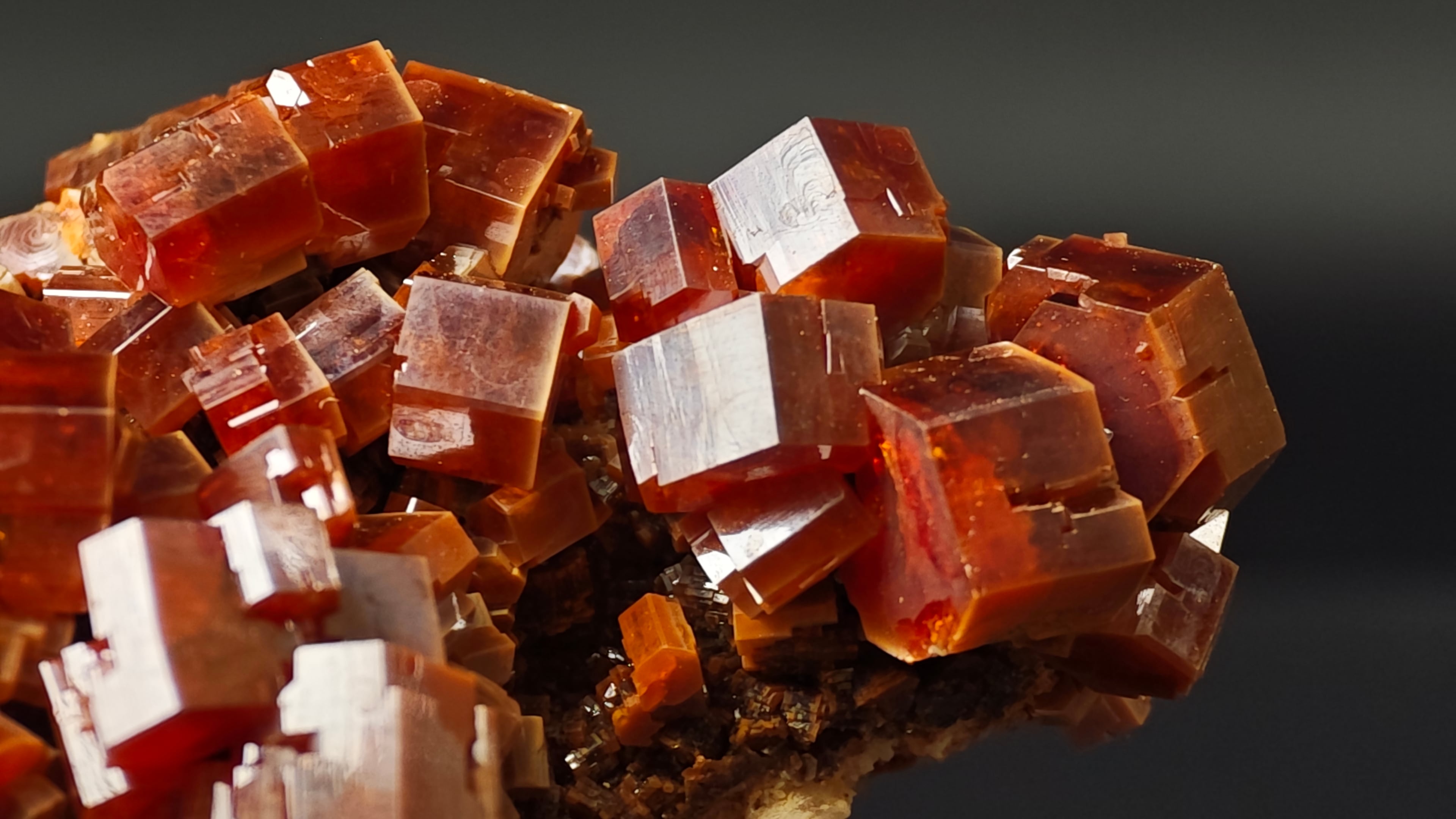 Vanadinite, Mibladen, Maroc, 5